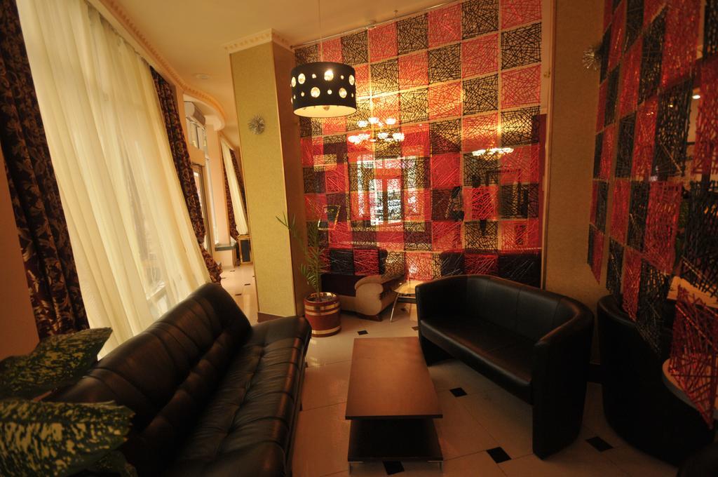 Golden Palace Hotel Aktau (Mangystau) Exterior photo